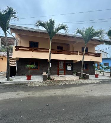 La Casa Naranja Bed and Breakfast