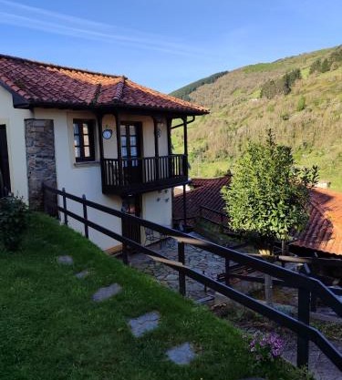 La Casina de Santulaya