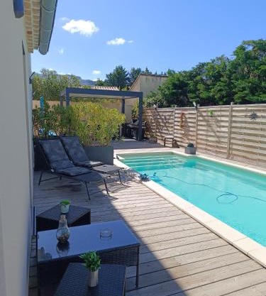 La Cigale sous l'Olivier - Chambre , SdB et Salon Privé - Piscine