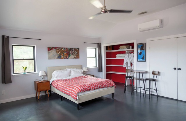 La Cochera Private Apartment - No Cleaning Fee