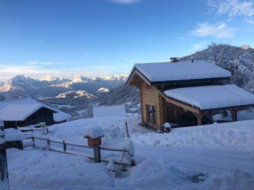 La Dolce Vita Chalet