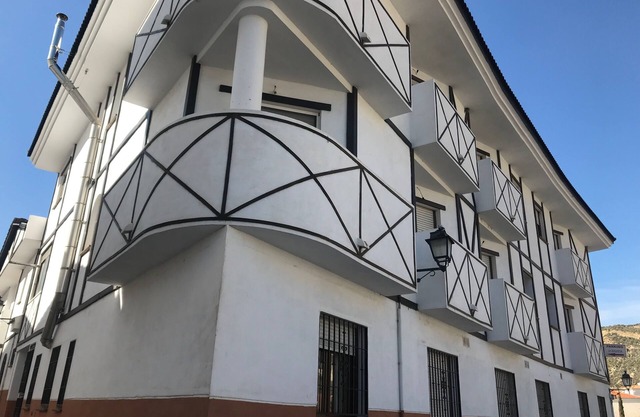 LA DUQUESA TOURIST APARTMENTS