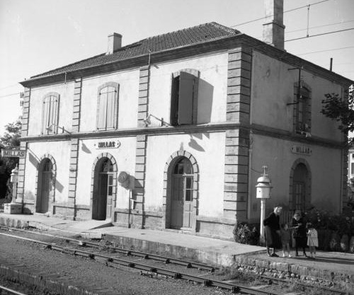 La Gare De Millas Chambres d'hôtes