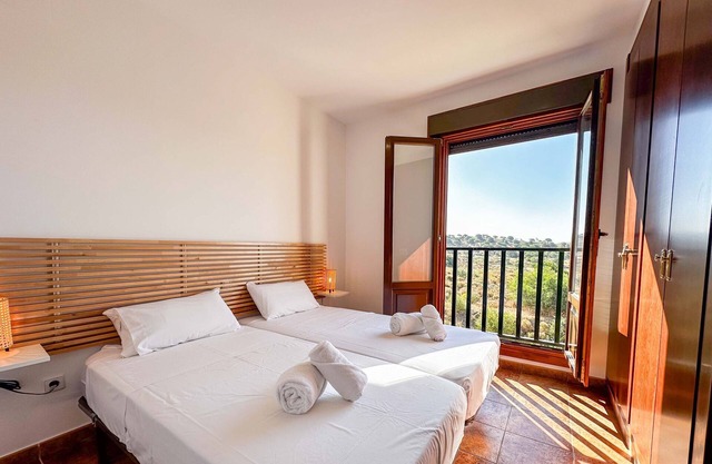 La Jara 3 Bedroom FRE01
