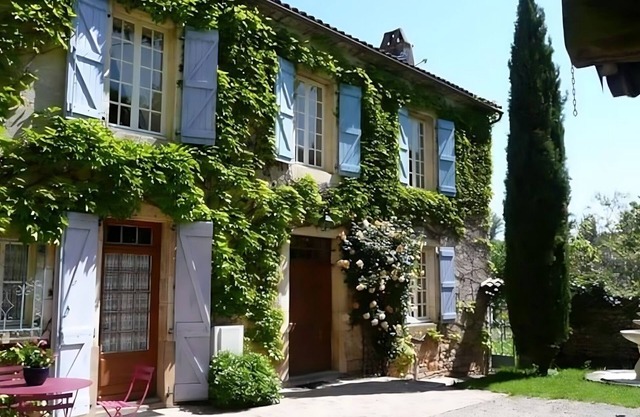 La Maison Dans la Vallée, à 8 km de St-cirq-lapopie