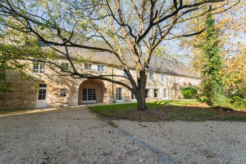 La Maison de Thérèse, Longère 15 people