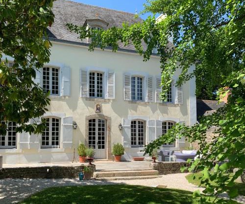 LA MEFFRAIS 1741 Manoir d'hôtes aux portes de Dinan