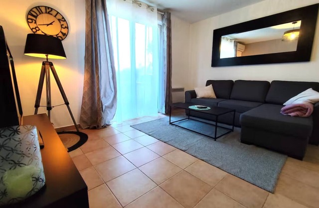 La Noria - Aucamville | Comfort, Secure Parking & Easy Access in Toulouse