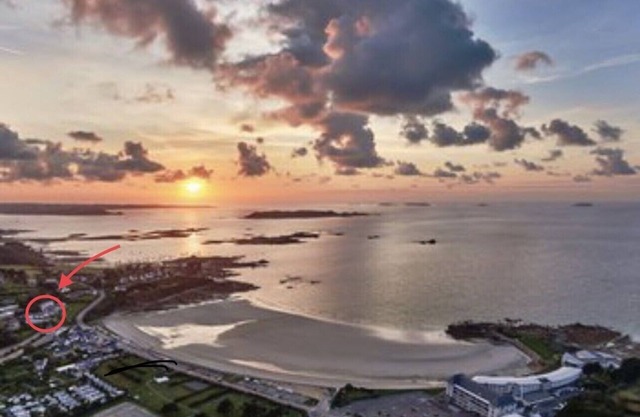 La Palourde: Trestel beach apartment in a residence 200 metres from the beach