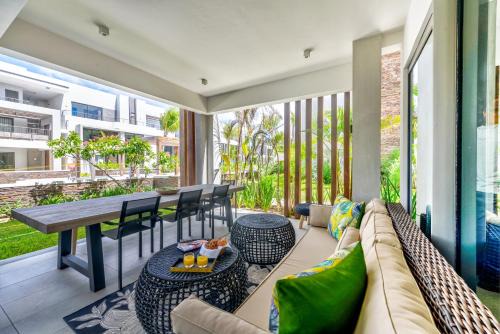 La Peninsule Ground Floor 3 by Mont Choisy Le Parc