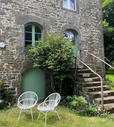La Petite Bruyere Characterful 2 bedroom cottage with fireplace