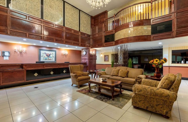 La Quinta Inn & Suites by Wyndham Dodge City