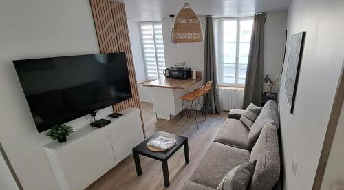 La Terrasse, Hyper centre au calme avec stationnement