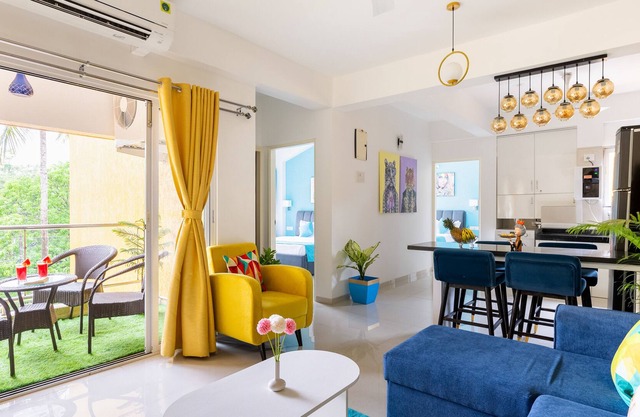 LA'VIDA BY ALOHAGOA! Stunning 2BHK apartment with pop art décor, 3 balconies