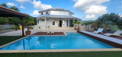 La Villa Bleue