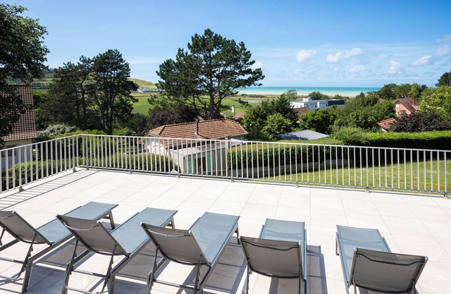 La Villa Maxine, sea view and spa
