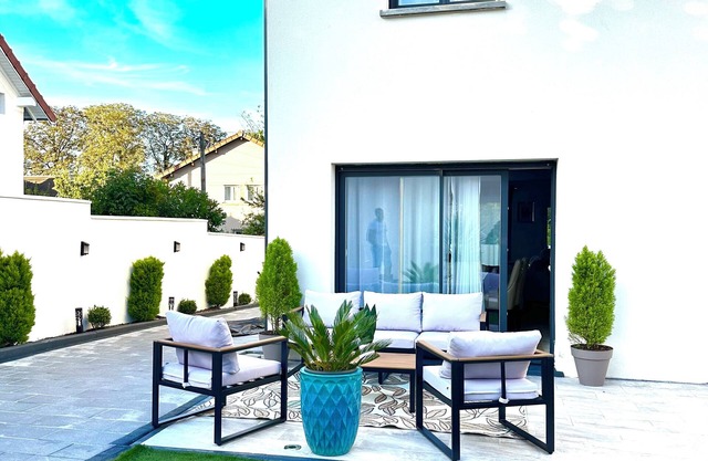 La Villa Six jml