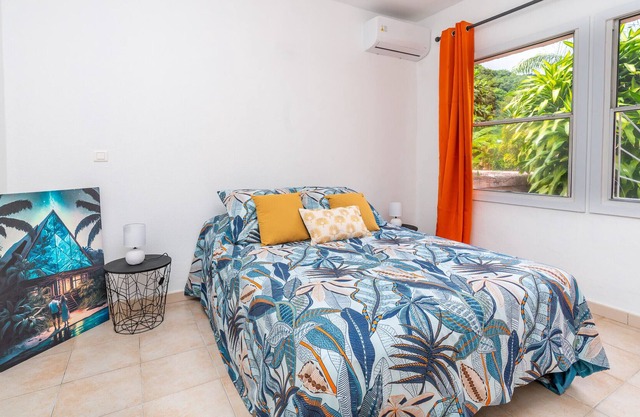 Lafayette Beach Lodge Arue #2