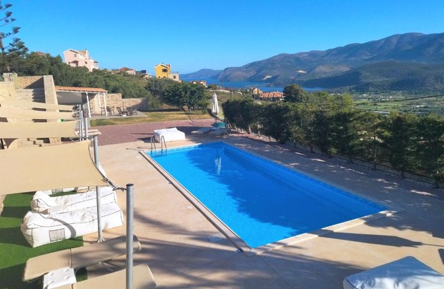 Lagoon View Apartments - Adults only