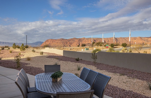 Laid Back at The Ledges Golf Club *Resort Amenities Included!