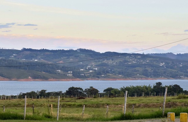 Lake Calima Cabana Los Laguitos