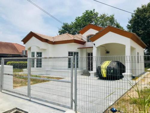 Lake House Sepang88