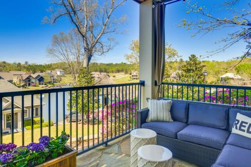 Lake Martin Condo with Community Perks and Views!