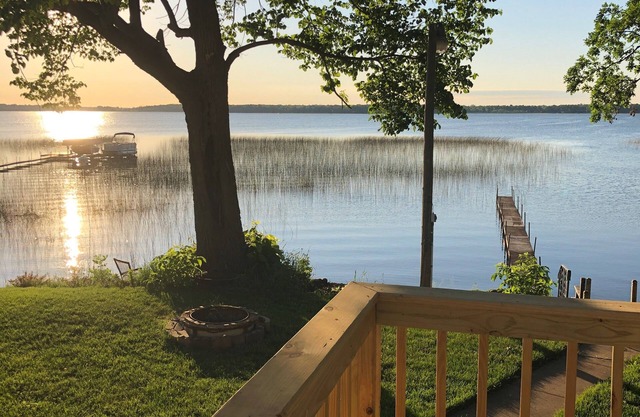 Lake Mary Lake House: Your Perfect Getaway nLicense #1977