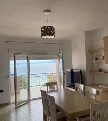 Lake view apartment