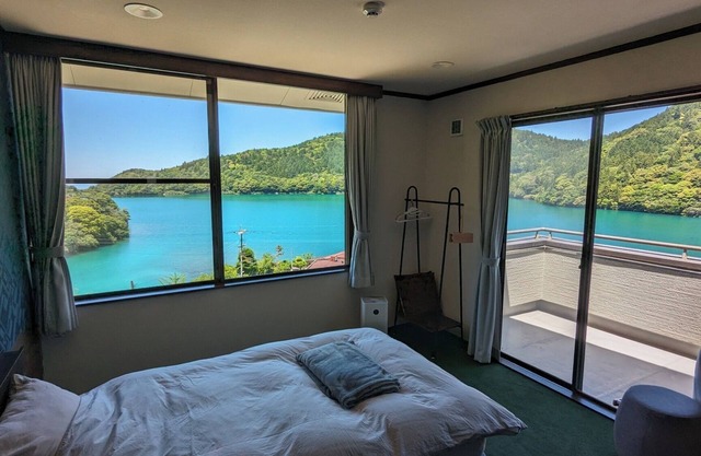 Lake view Japanese and Western room stay without meals no smoke/Unzen Nagasaki