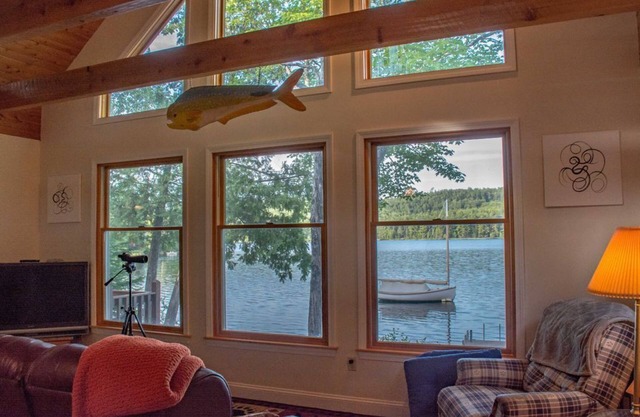 Lakeside Cottage - Davis Pond, Guilford, ME - Moosehead Lake Area