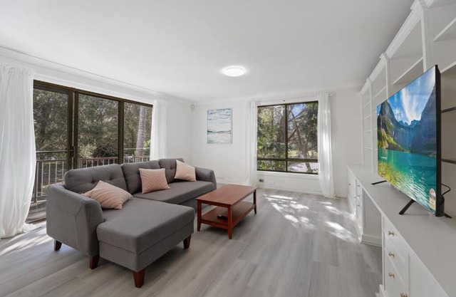 Lakeside Holiday 4 Bedrooms House Long Jetty