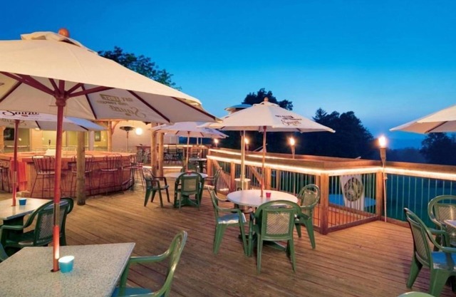 Lakeview Golf Resort Studio w Indoor Pool & Spa Sanctuary