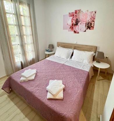 Lamprinis House