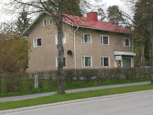 Lana Guest house