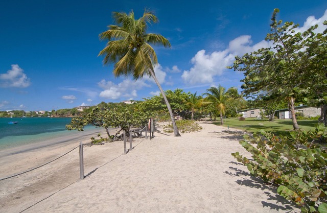 Lance Aux Epines Cottages