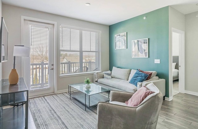 Landing at Laurel at Dry Creek - 2 Bedrooms in .