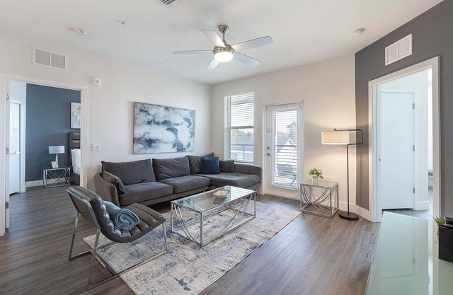Landing at The Pointe on Westshore - 2 Bedrooms.