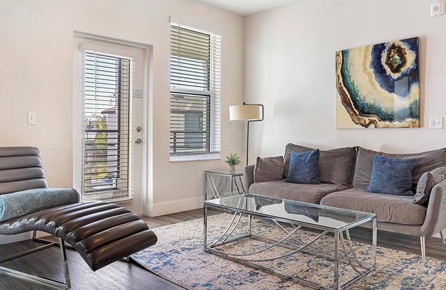 Landing at The Pointe on Westshore - 2 Bedrooms.