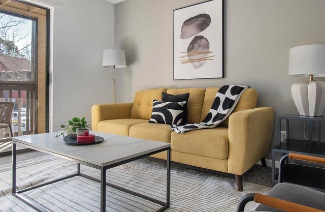 Landing at Timberwalk at Mandarin - 2 Bedrooms .