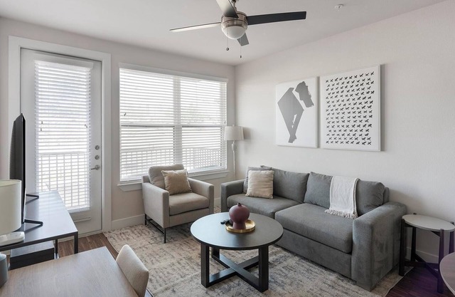 Landing | Incredible 2BD, Gym, Yoga Studio