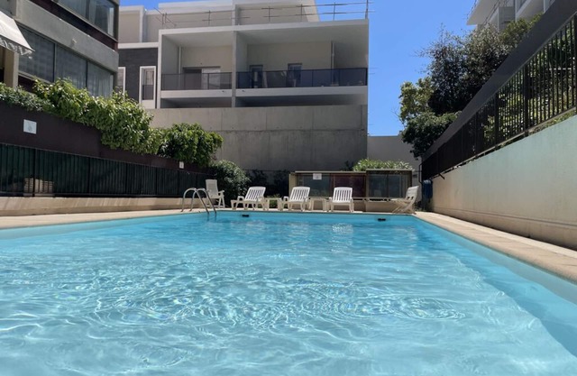 Large 2-room apartment with terrace and pool