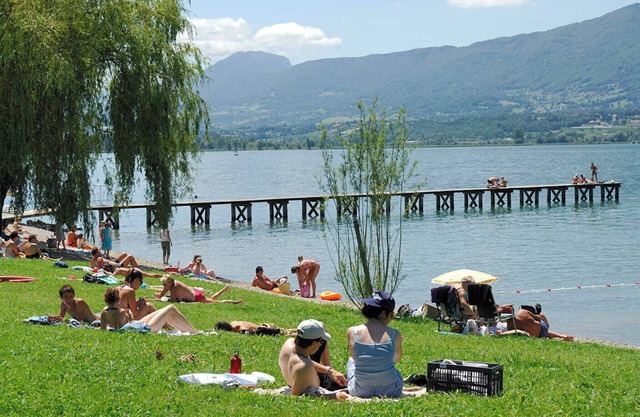 Large luxury apartment on Lac du Bourget