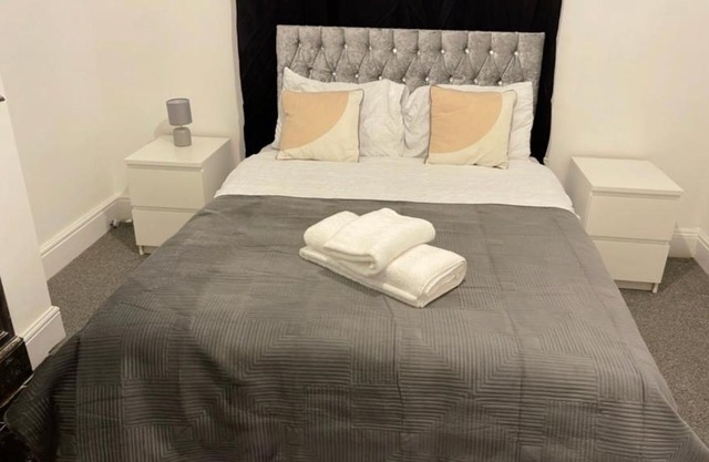 Large Room 2