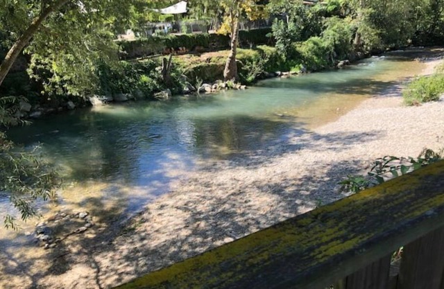 Large, sunny, quiet 3-room apartment at Rives du Loup