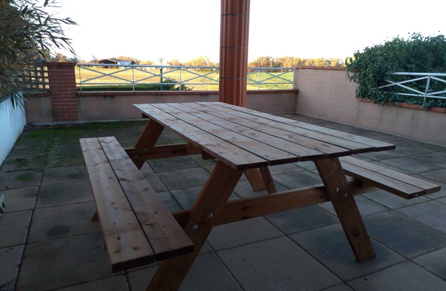 Large T2 apartment at Seilh golf