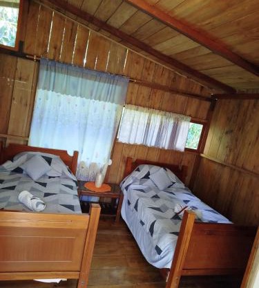Larita's MINDO Hospedaje y Casita de campo Los Guayabales