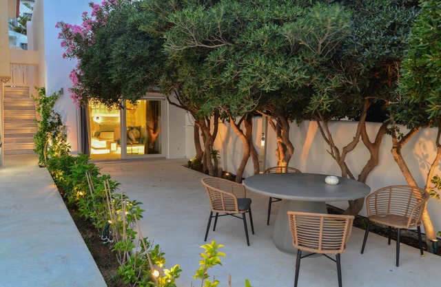 Lasia Luxury Suite