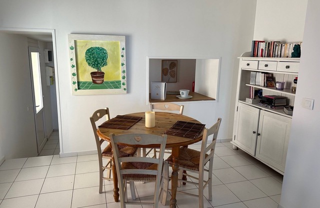 LE 15 - APARTMENT WITH PANORAMIC VIEW IN THE HEART OF THE MEDIEVAL VILLAGE WIFI & AIR CONDITIONING