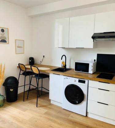 Le 32 - Studio rénové - Centre